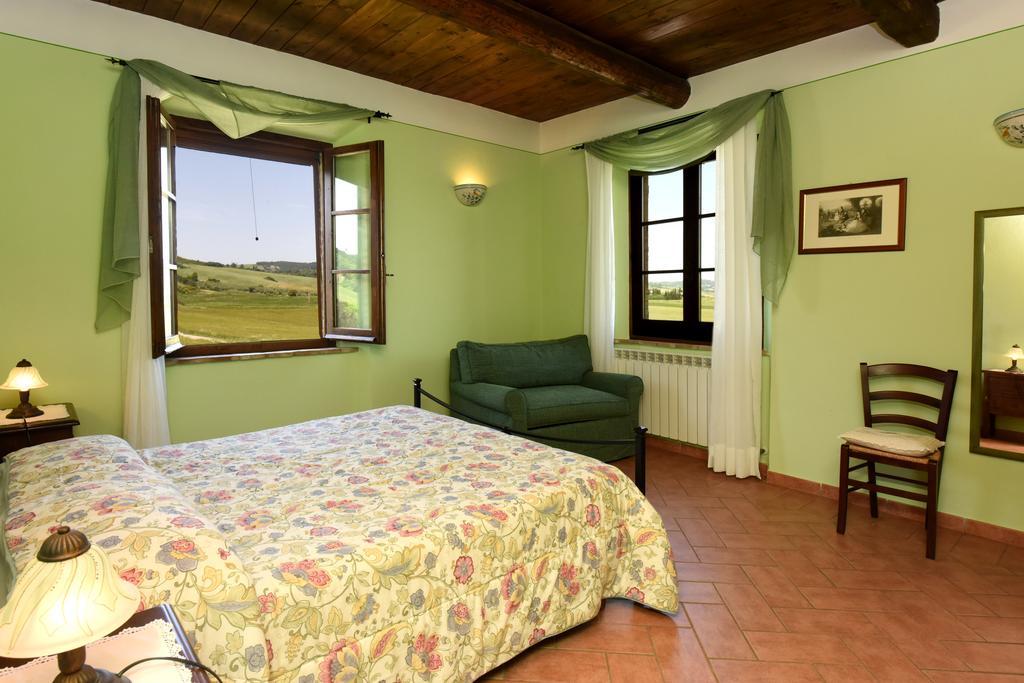 Agriturismo La Valle Del Sole กัสตีลีโยเน ดิ ออร์ชา ภายนอก รูปภาพ