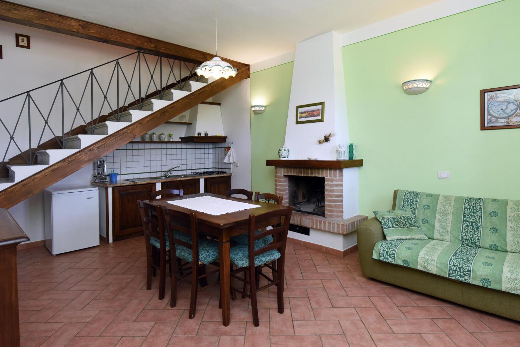 Agriturismo La Valle Del Sole กัสตีลีโยเน ดิ ออร์ชา ภายนอก รูปภาพ