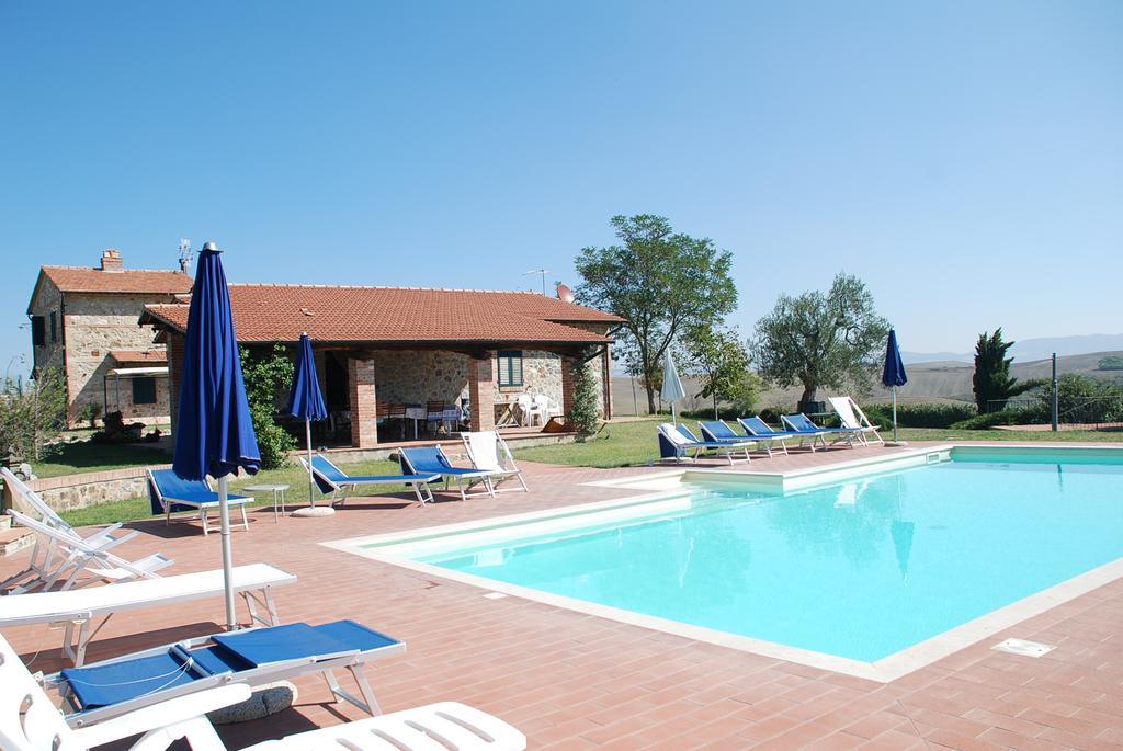 Agriturismo La Valle Del Sole กัสตีลีโยเน ดิ ออร์ชา ภายนอก รูปภาพ